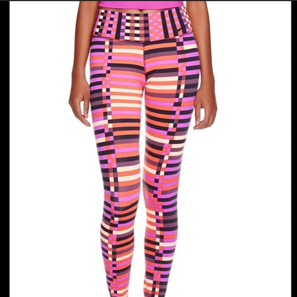 Nike dry fit Colorful Striped Women's Leggings size medium - Picture 8 of 15